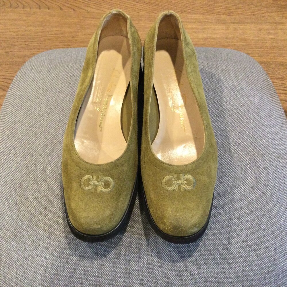 Salvatore Ferragamo Womens Suede Logo Wedge Shoes Sz 7